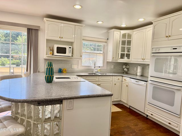 4447 Sulgrave Drive, Toledo, OH 43623