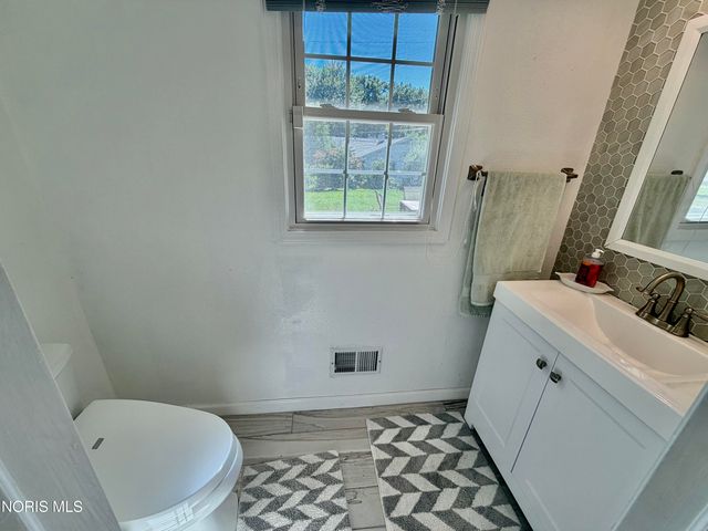 4447 Sulgrave Drive, Toledo, OH 43623