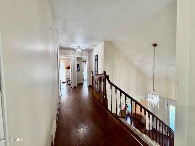 4447 Sulgrave Drive, Toledo, OH 43623