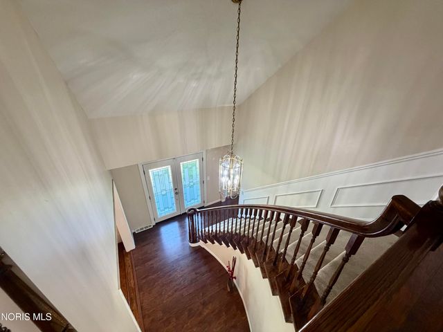 4447 Sulgrave Drive, Toledo, OH 43623