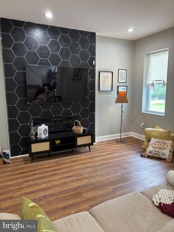 4002 BOARMAN AVE, Baltimore, MD 21215