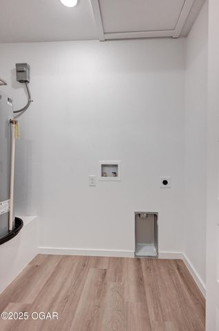 2632 E 4th Street, Joplin, MO 64801