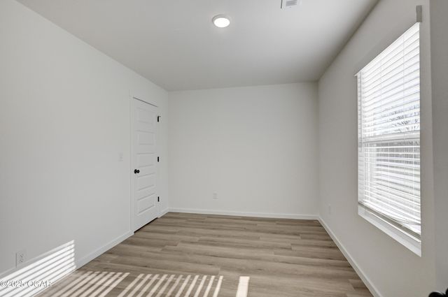 2632 E 4th Street, Joplin, MO 64801