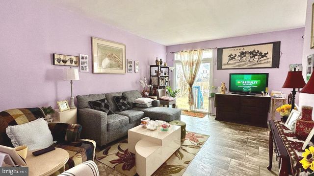 18 KARLSTAD RD, New Castle, DE 19720