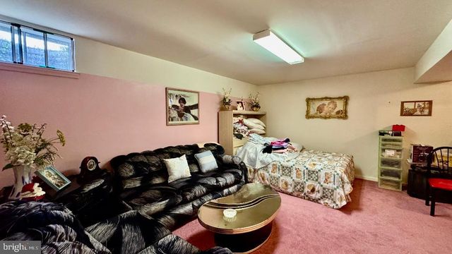 18 KARLSTAD RD, New Castle, DE 19720