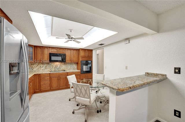 1731 NW 86th Ave, Pembroke Pines, FL 33024