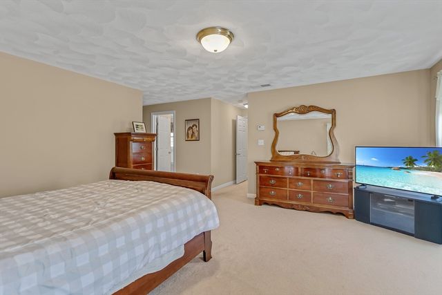3 Hillview Drive, Methuen, MA 01844