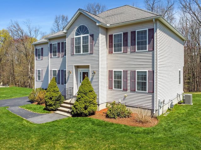 3 Hillview Drive, Methuen, MA 01844