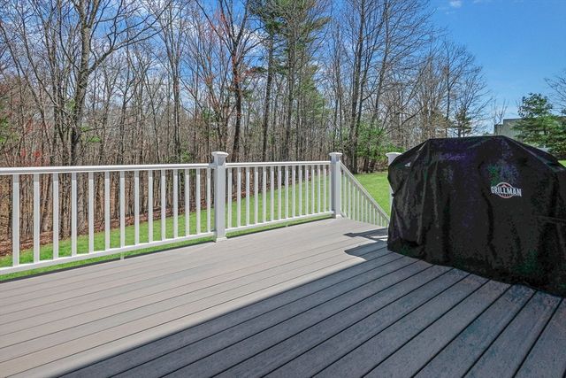 3 Hillview Drive, Methuen, MA 01844