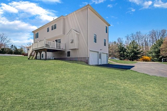 3 Hillview Drive, Methuen, MA 01844