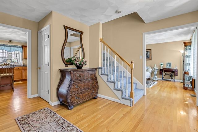 3 Hillview Drive, Methuen, MA 01844