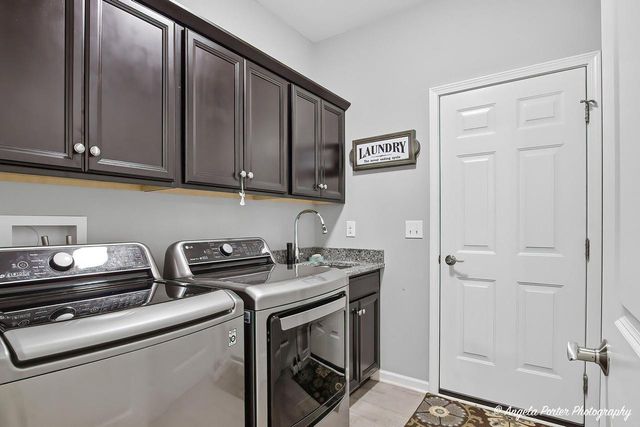 671 Tindalls Nest, Twin Lakes, WI 53181