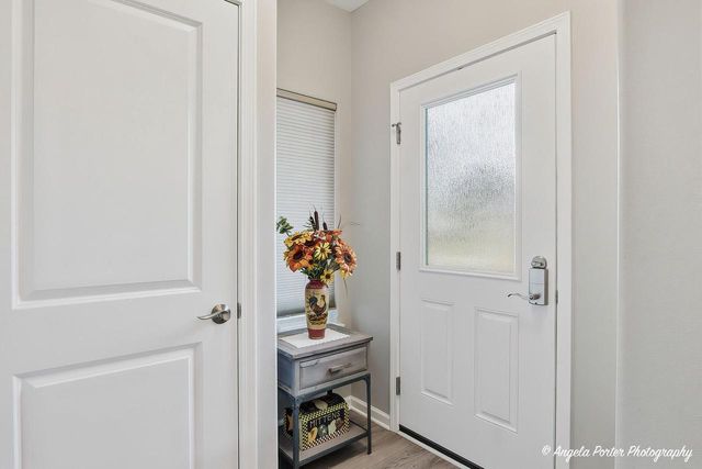 671 Tindalls Nest, Twin Lakes, WI 53181