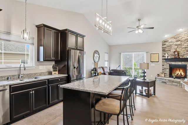 671 Tindalls Nest, Twin Lakes, WI 53181