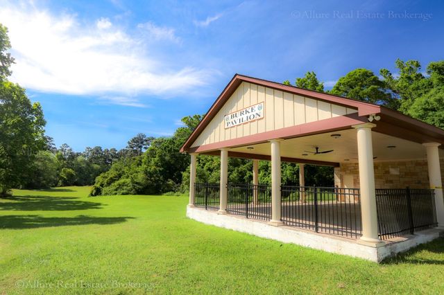 2210 Appian Way, New Caney, TX 77357