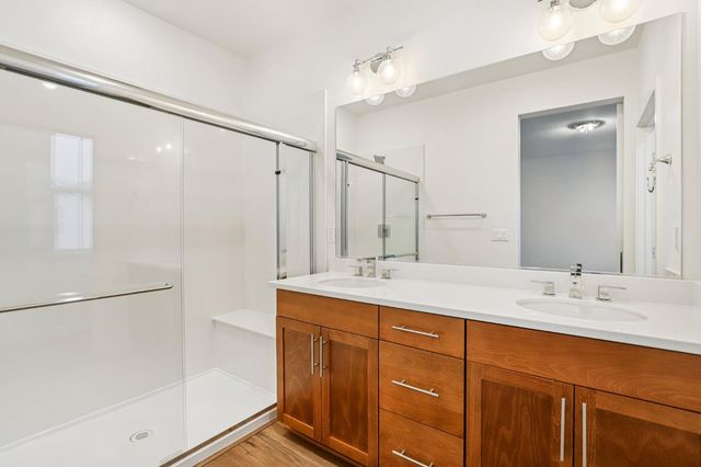 6443 Jacinto Ave, Sacramento, CA 95823