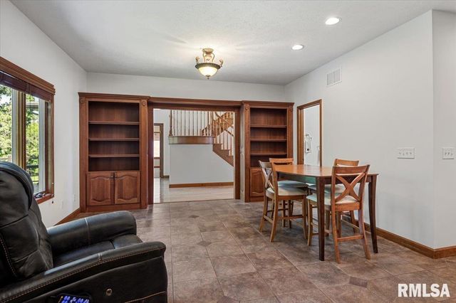 47 WOODLAND Trail, Rochester, IL 62563