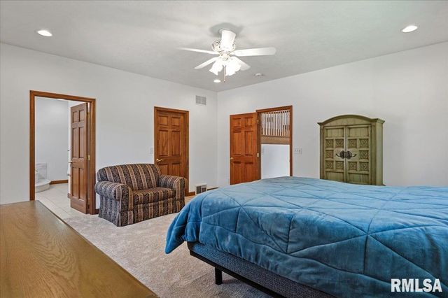 47 WOODLAND Trail, Rochester, IL 62563