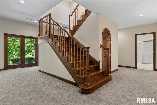 47 WOODLAND Trail, Rochester, IL 62563