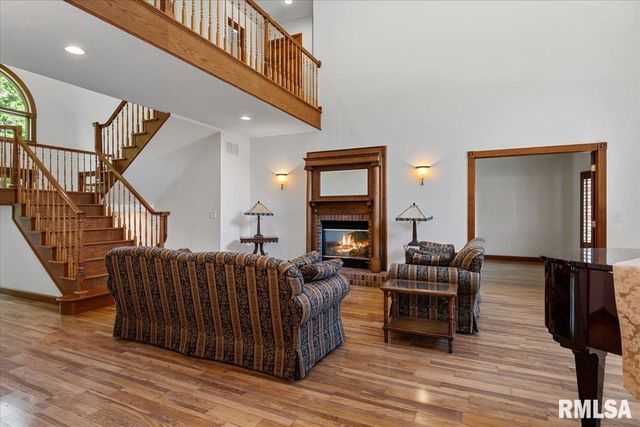 47 WOODLAND Trail, Rochester, IL 62563