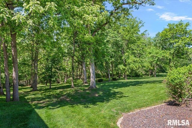 47 WOODLAND Trail, Rochester, IL 62563