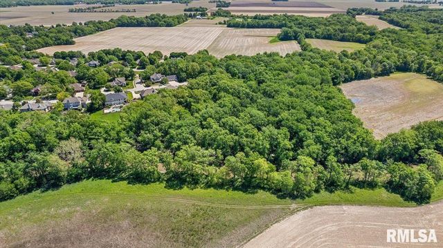 47 WOODLAND Trail, Rochester, IL 62563
