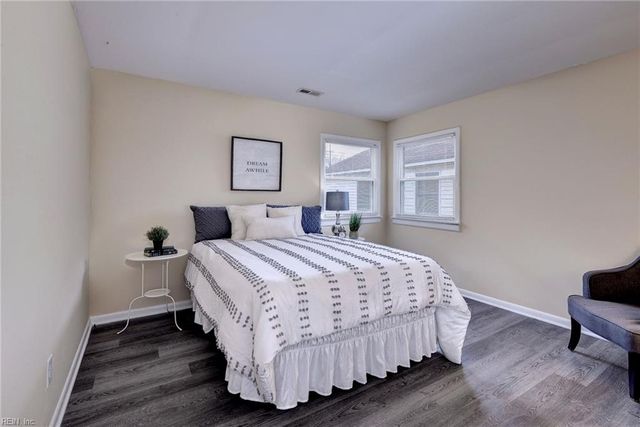 704 Old Buckroe RD, Hampton, VA 23663