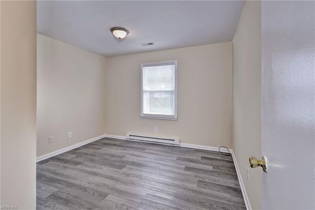 704 Old Buckroe RD, Hampton, VA 23663