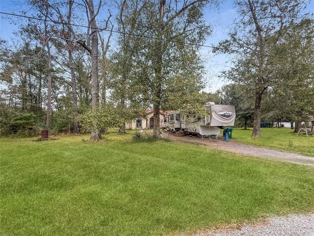 4585 Eaves Road, Vidor, TX 77662