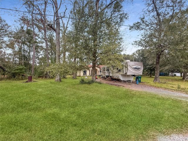 4585 Eaves Road, Vidor, TX 77662