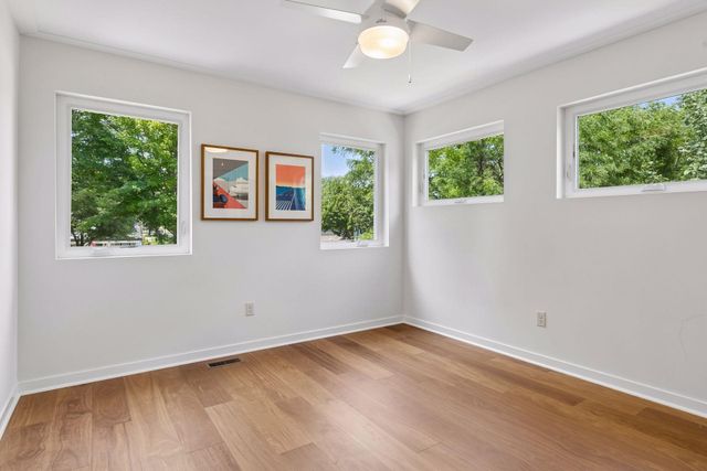 1242 Edgcumbe Road, Saint Paul, MN 55105