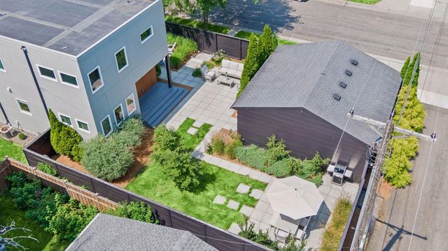 1242 Edgcumbe Road, Saint Paul, MN 55105