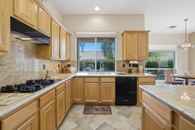 37576 Wyndham Road, Palm Desert, CA 92211