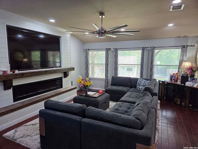 7830 Bur Oak, San Antonio, TX 78223