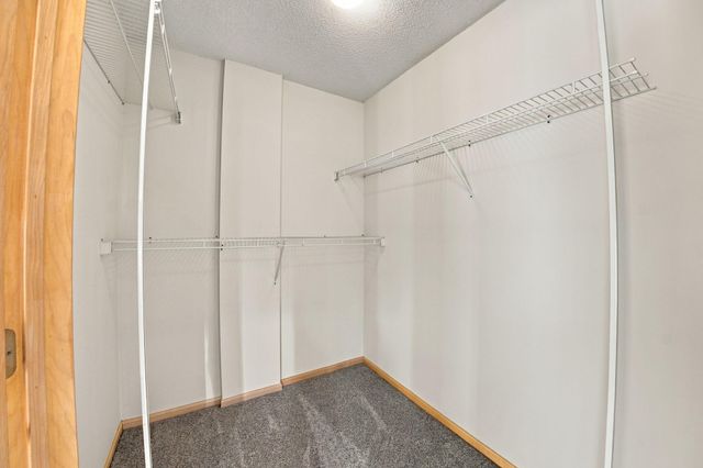 2330 Oak Glen Court, Stillwater, MN 55082
