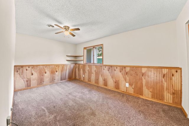 2330 Oak Glen Court, Stillwater, MN 55082