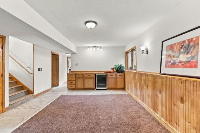 2330 Oak Glen Court, Stillwater, MN 55082