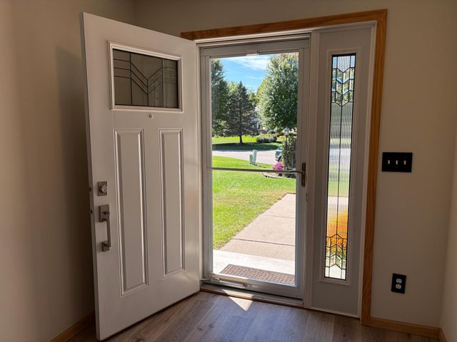 2330 Oak Glen Court, Stillwater, MN 55082