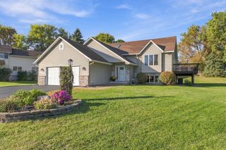 2330 Oak Glen Court, Stillwater, MN 55082