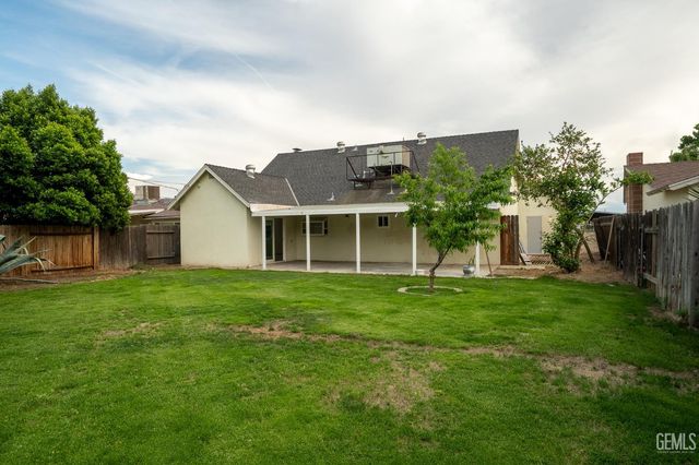 3600 Wood Lane, Bakersfield, CA 93309