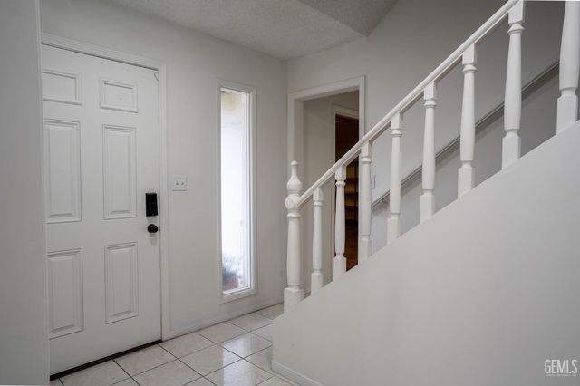 3600 Wood Lane, Bakersfield, CA 93309