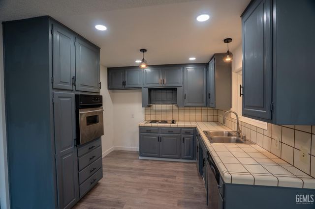 3600 Wood Lane, Bakersfield, CA 93309