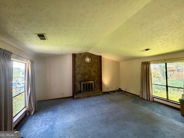 5185 Paisley Court NW, Lilburn, GA 30047