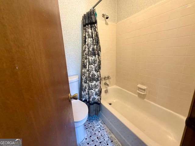 5185 Paisley Court NW, Lilburn, GA 30047