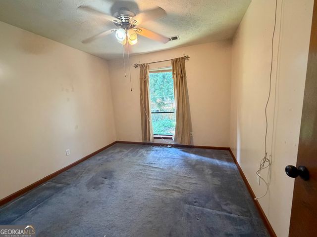 5185 Paisley Court NW, Lilburn, GA 30047