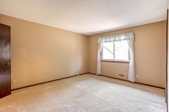 11708 Mississippi Drive N, Champlin, MN 55316