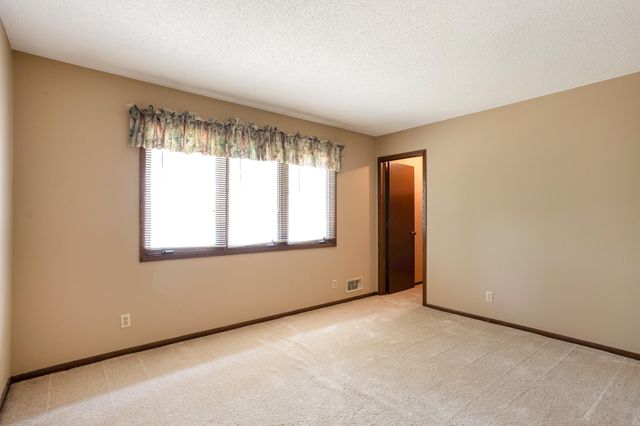 11708 Mississippi Drive N, Champlin, MN 55316
