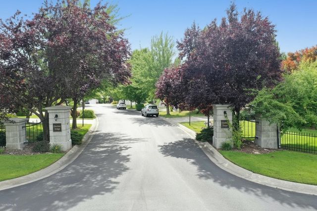 22923 E Eaglebend Ln, Liberty Lake, WA 99019