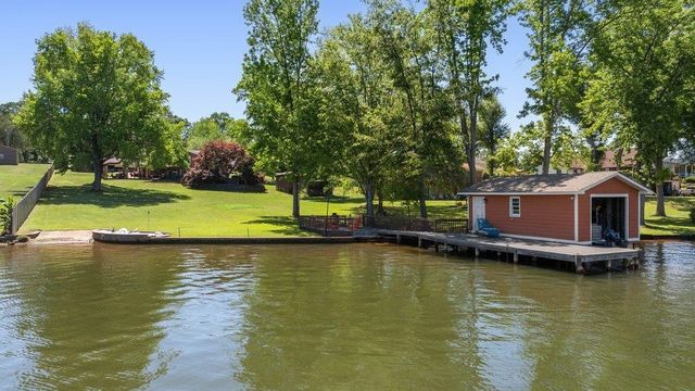 180 Lake Lyman Heights, Lyman, SC 29365