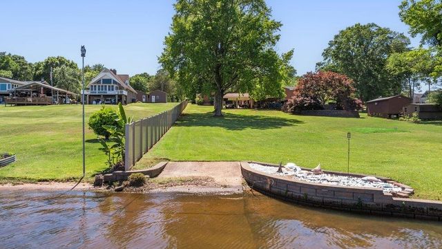 180 Lake Lyman Heights, Lyman, SC 29365